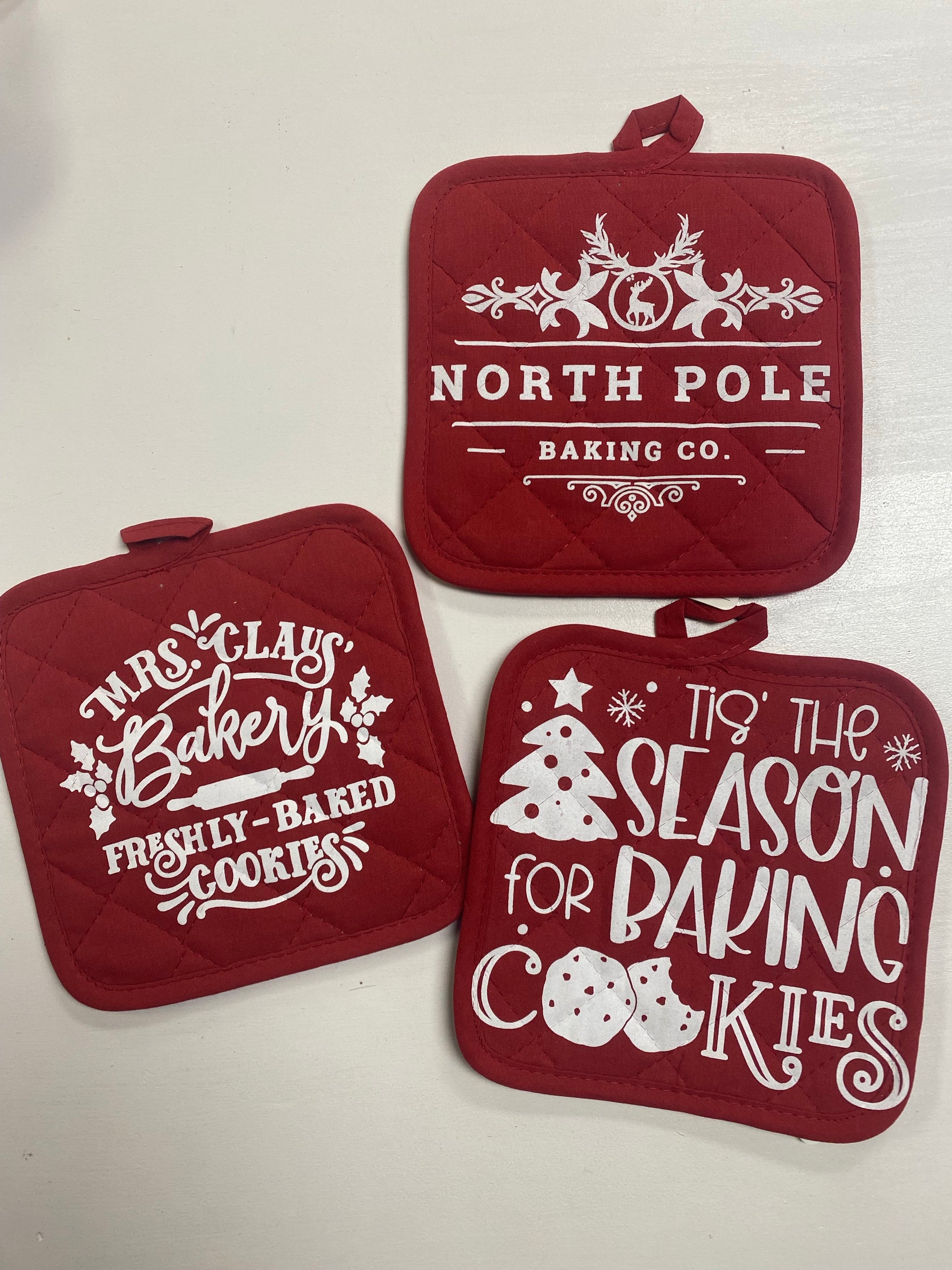 Christmas Oven Mitts – PS I Love You deSigns